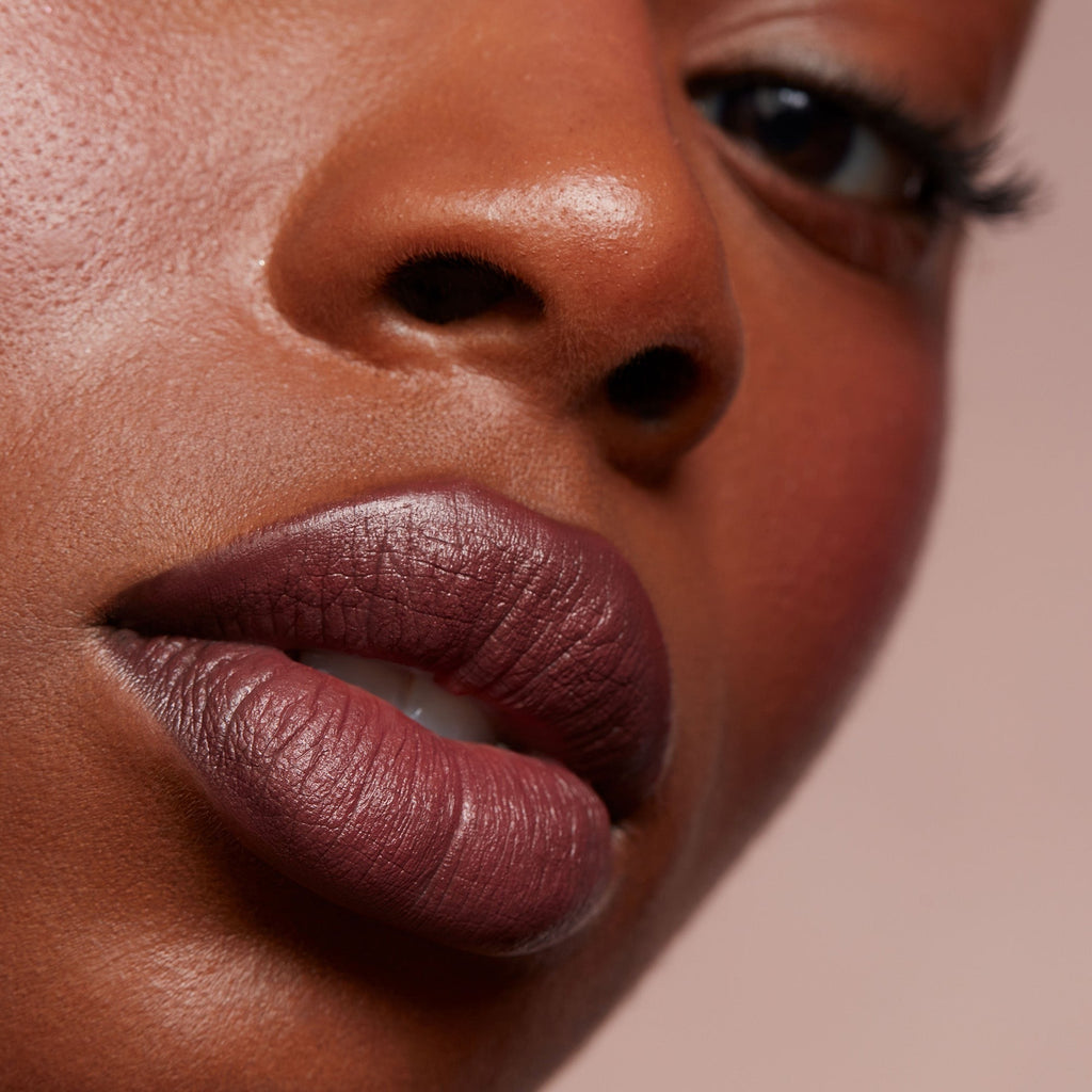 Major Headlines Matte Suede Lipstick